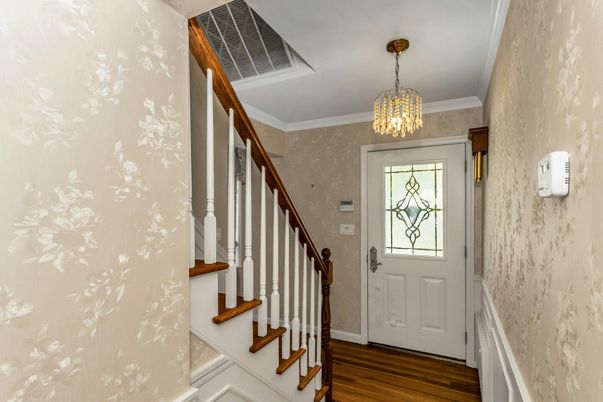 Chandelier, Interior, Wood Texture Flooring