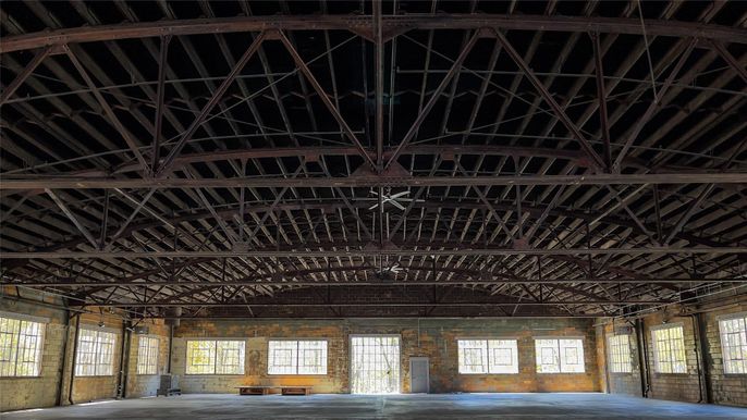 Interior, Wooden Beams