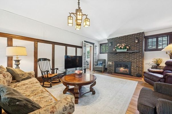 Fireplace, Interior, Living room, Pendant Lights, Stone Walls, Wood Texture Flooring
