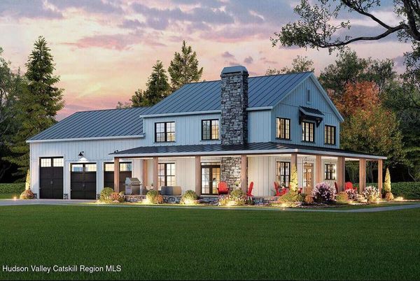 Attached, Exterior, Facade, Farmhouse