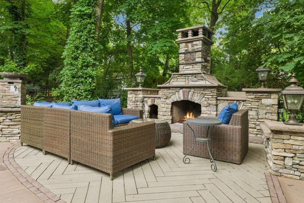 Exterior, Fireplace