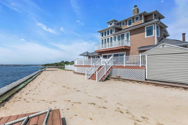 Backyard, Exterior, Water