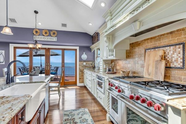 Dining room, Interior, Kitchen, Pendant Lights, Recessed Lighting, Stone Walls, Water, Wood Texture Flooring