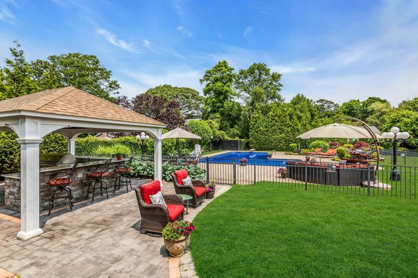 Backyard, Exterior, Pool