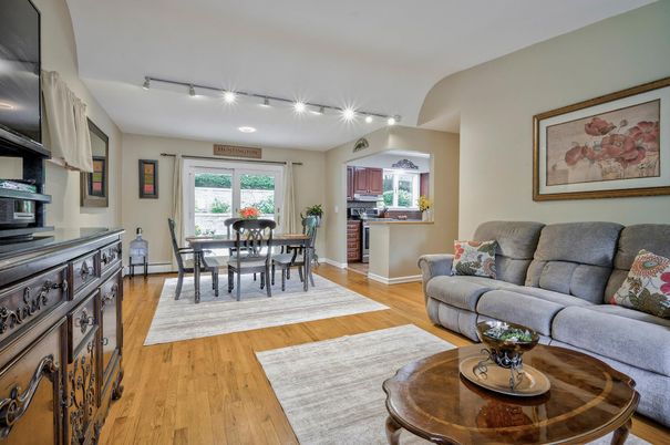 Dining room, Interior, Kitchen, Living room, Recessed Lighting, Wood Texture Flooring