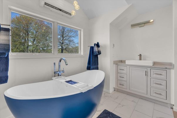 Bathroom, Free Standing Baths, Interior, Marble