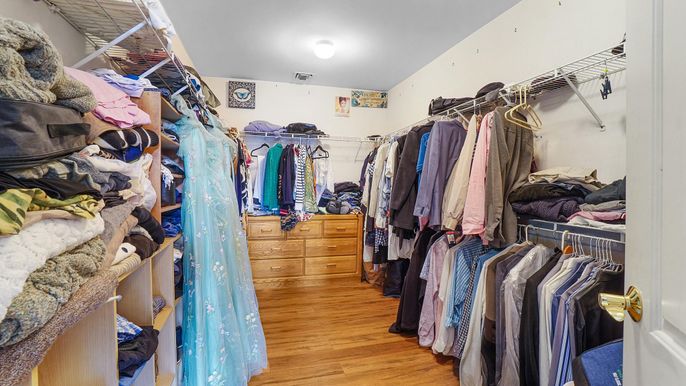 Interior, Walk-in Closets, Wood Texture Flooring