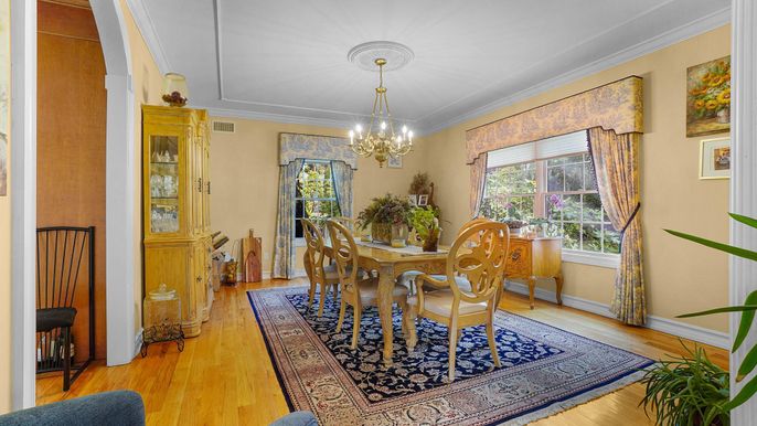 Chandelier, Dining room, Interior, Wood Texture Flooring