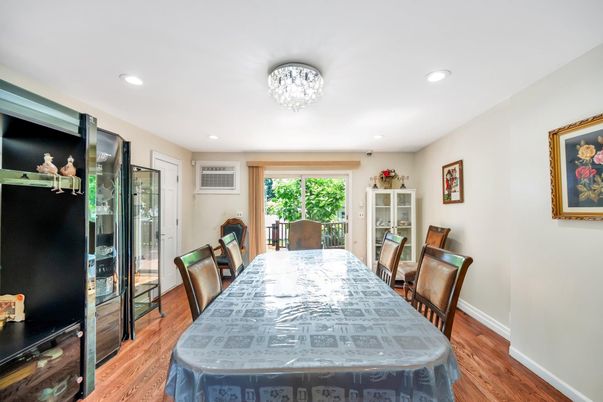 Dining room, Interior, Recessed Lighting, Wood Texture Flooring