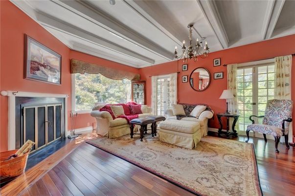 Chandelier, Interior, Living room, Wood Texture Flooring