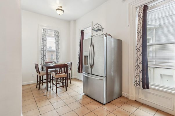 Dining room, Interior