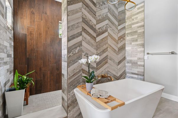 Bathroom, Free Standing Baths, Interior