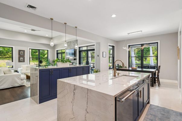 Interior, Kitchen, Living room, Pendant Lights, Recessed Lighting, Stainless Steel Appliances, Wood Texture Flooring