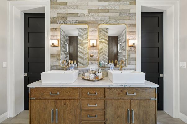 Bathroom, Dual Sink Vanities, Interior, Stone Walls