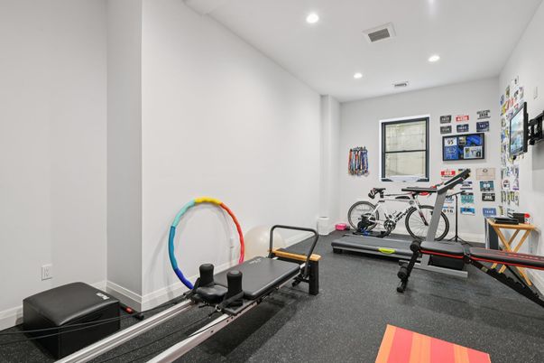 Fitness Equipment, Interior, Recessed Lighting