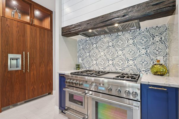 Interior, Kitchen, Stainless Steel Appliances
