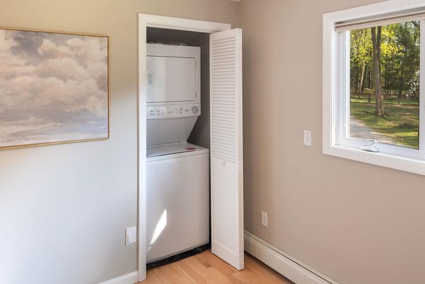 Interior, Utility Closets, Washer, Wood Texture Flooring