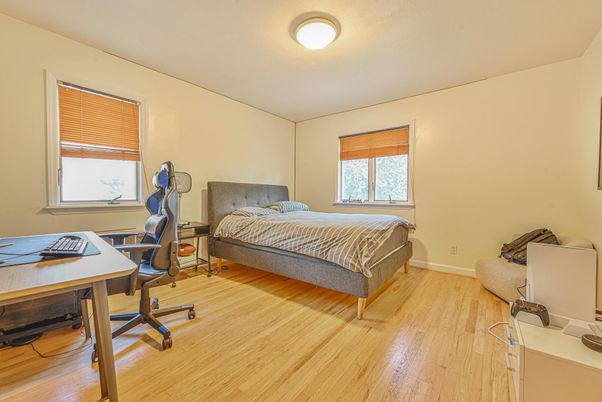 Bedroom, Home Office, Interior, Wood Texture Flooring