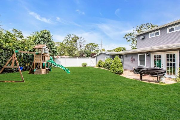 Backyard, Exterior, Playground