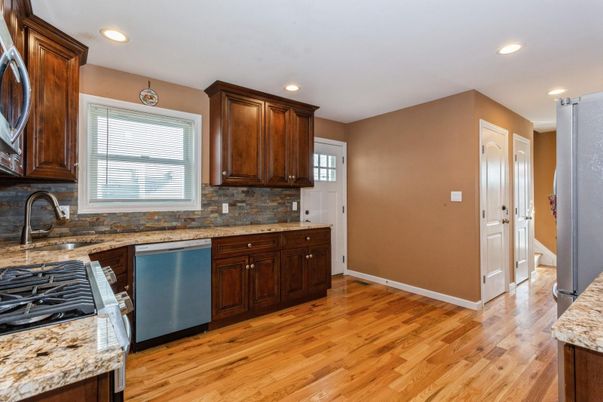 Interior, Kitchen, Recessed Lighting, Wood Texture Flooring