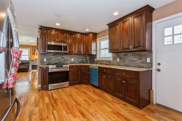 Interior, Kitchen, Recessed Lighting, Stainless Steel Appliances, Wood Texture Flooring