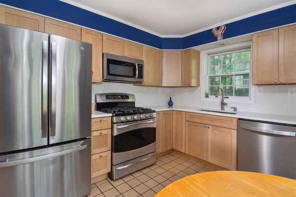 Interior, Kitchen, Stainless Steel Appliances