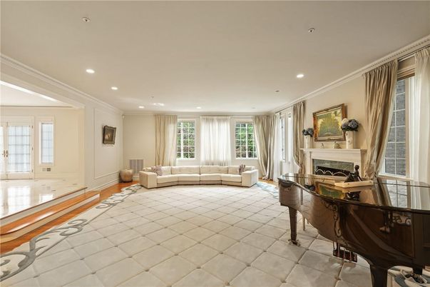 Fireplace, Interior, Living room, Recessed Lighting