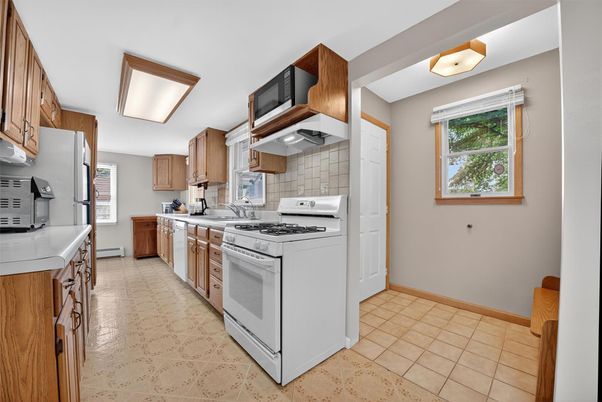 Interior, Kitchen, Stainless Steel Appliances