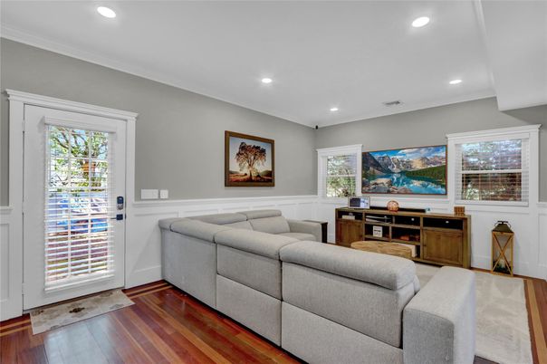 Interior, Living room, Recessed Lighting, Wood Texture Flooring
