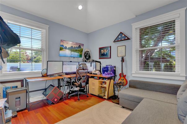 Home Office, Interior, Recessed Lighting, Wood Texture Flooring