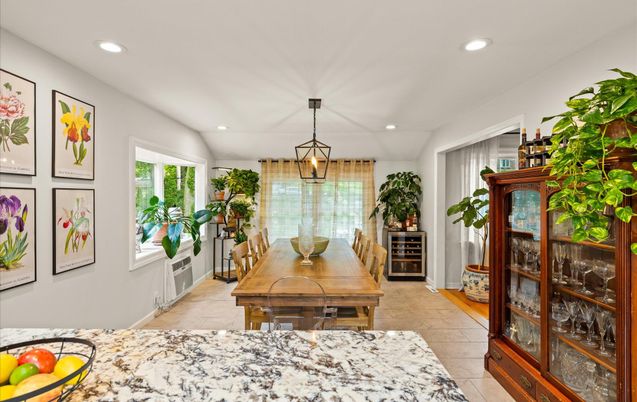 Dining room, Interior, Pendant Lights, Recessed Lighting, Wood Texture Flooring