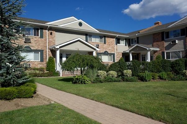 Backyard, Exterior, Facade, Brick Facade, Rowhouse