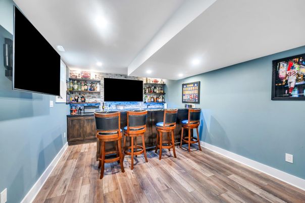 Interior, Recessed Lighting, Wood Texture Flooring
