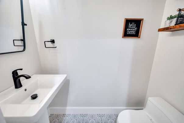 Bathroom, Interior