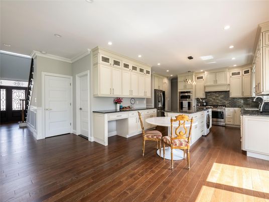 Dining room, Interior, Kitchen, Recessed Lighting, Wood Texture Flooring