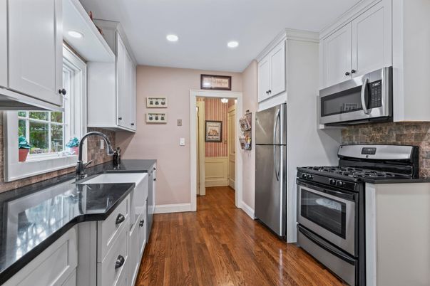 Interior, Kitchen, Recessed Lighting, Wood Texture Flooring