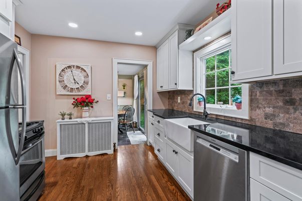 Dining room, Interior, Kitchen, Recessed Lighting, Stainless Steel Appliances, Wood Texture Flooring