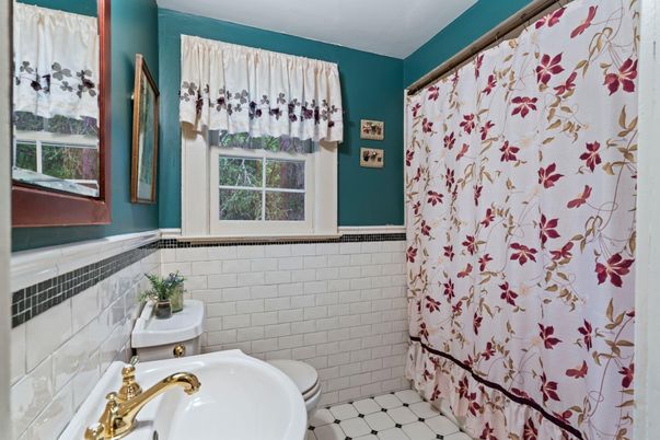 Bathroom, Interior