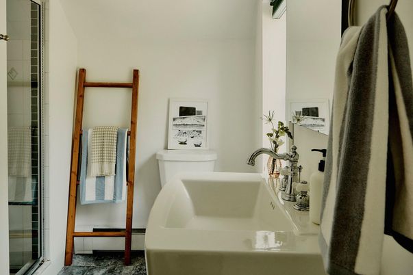Bathroom, Interior
