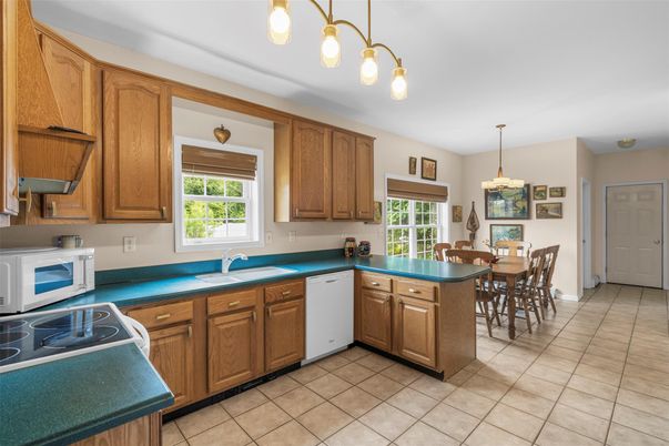 Dining room, Interior, Kitchen, Pendant Lights