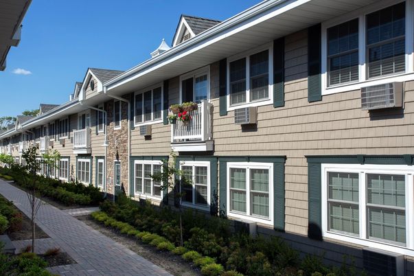 Exterior, Facade, Rowhouse