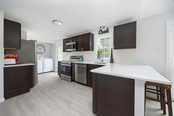 Interior, Kitchen, Washer, Wood Texture Flooring