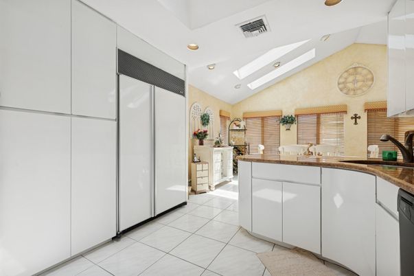 Interior, Recessed Lighting