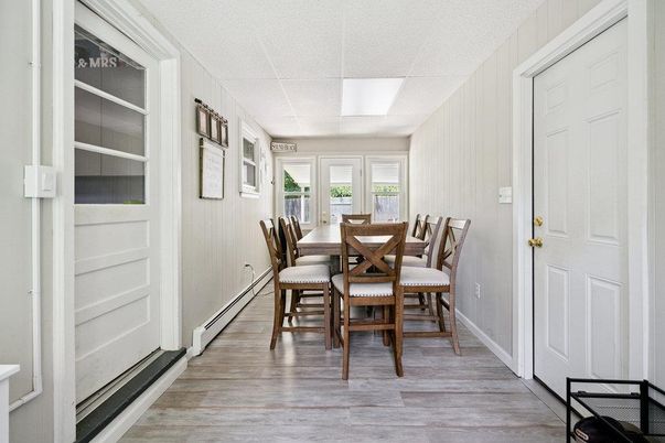Dining room, Interior, Wood Texture Flooring