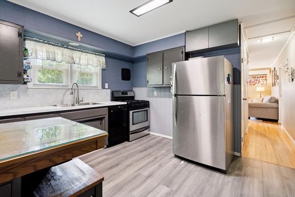 Interior, Kitchen, Stainless Steel Appliances, Wood Texture Flooring