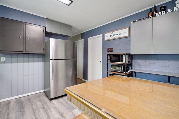 Interior, Kitchen, Stainless Steel Appliances, Wood Texture Flooring