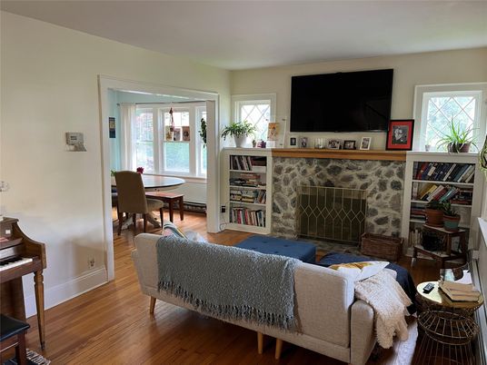 Dining room, Fireplace, Interior, Piano, Wood Texture Flooring