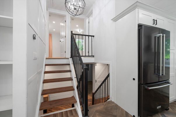Interior, Pendant Lights, Recessed Lighting, Wood Texture Flooring