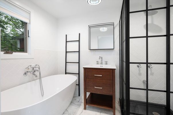 Bathroom, Free Standing Baths, Glass Shower, Interior, Marble