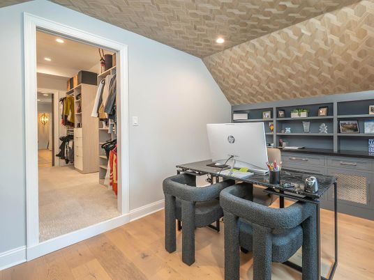 Home Office, Interior, Recessed Lighting, Wood Texture Flooring
